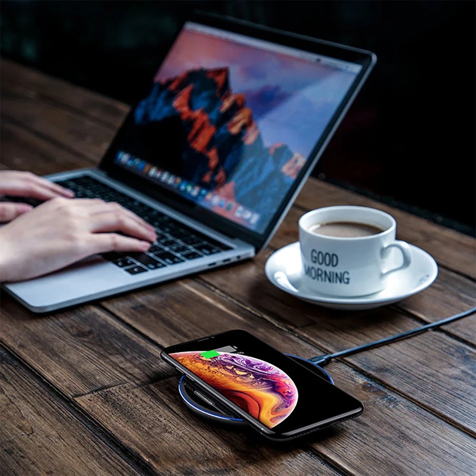 Fast Wireless Charging Pad – Compatible with iPhone & Samsung